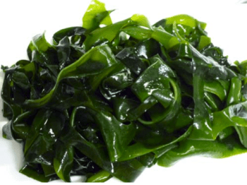 wakame-seaweed